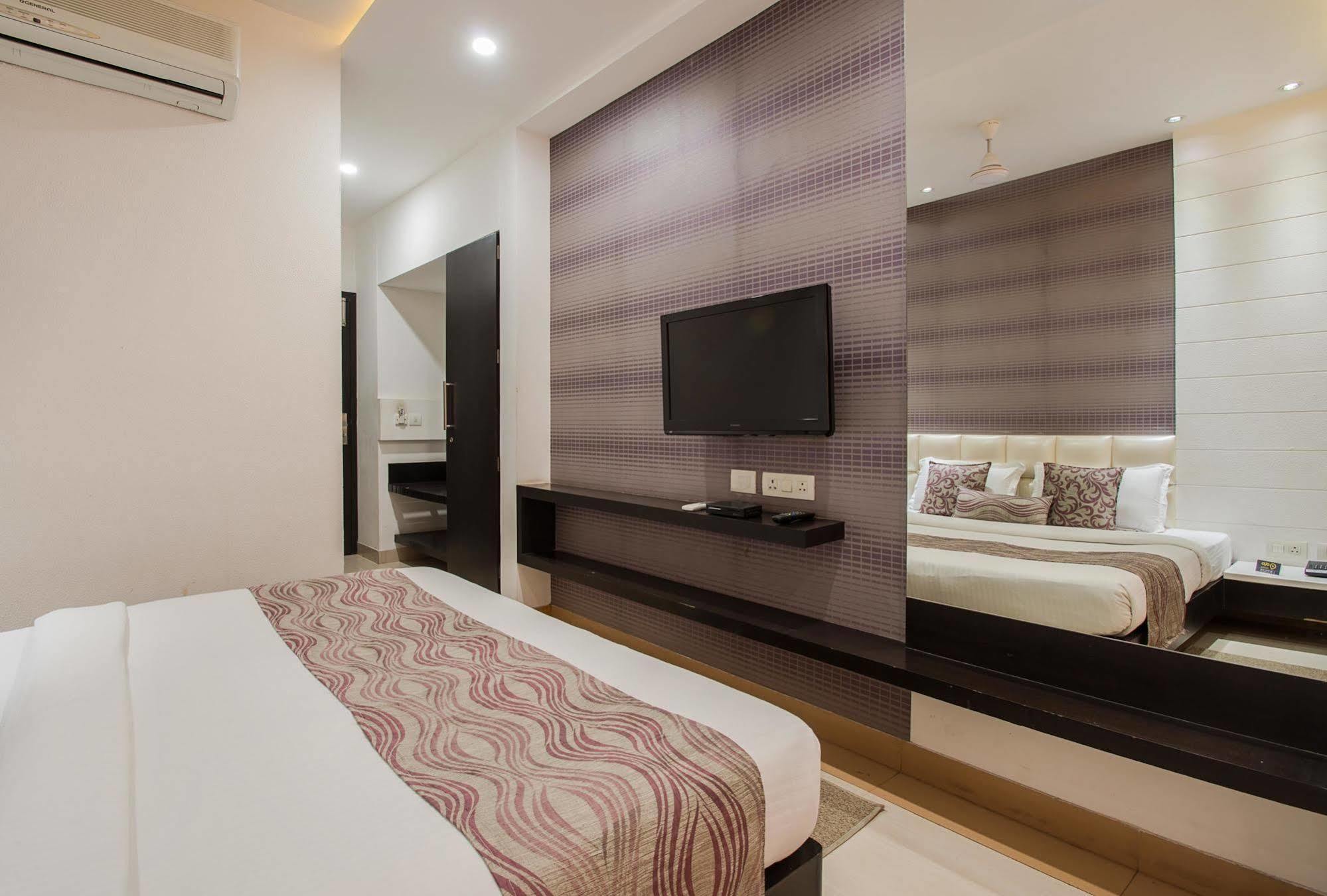 Hotel Rockland Jaipur Ngoại thất bức ảnh