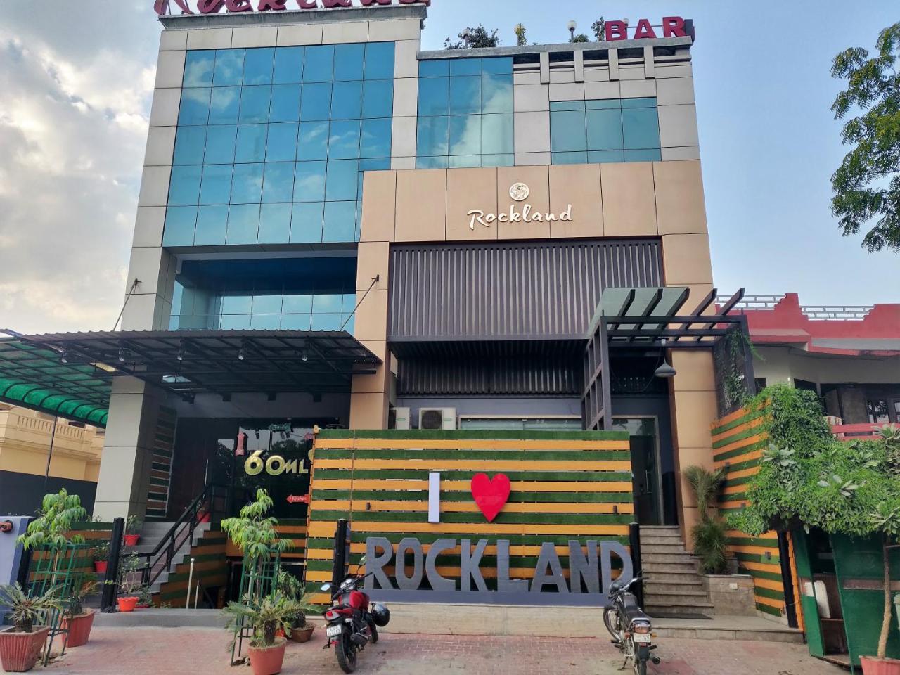 Hotel Rockland Jaipur Ngoại thất bức ảnh